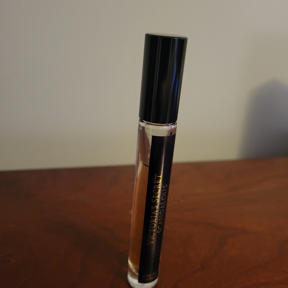 Victoria's Secret Scandalous roller